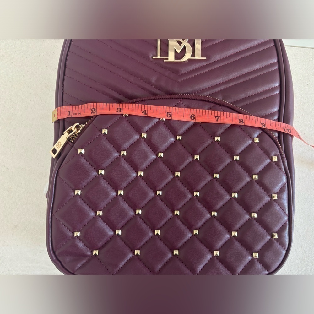 Badgley Mischka NEW Backpack Burgundy Gold Studded Hardware & Adjustable Straps - Picture 5 of 6